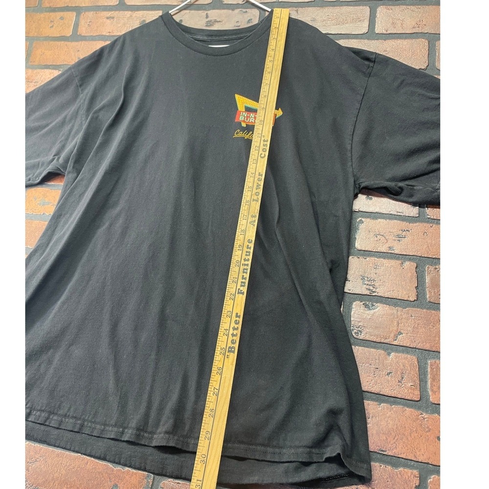 IN-N-Out Burger Black XXL Graphic Tee Sunset Mountains Cars Pre-shrunk - Picture 8 of 10